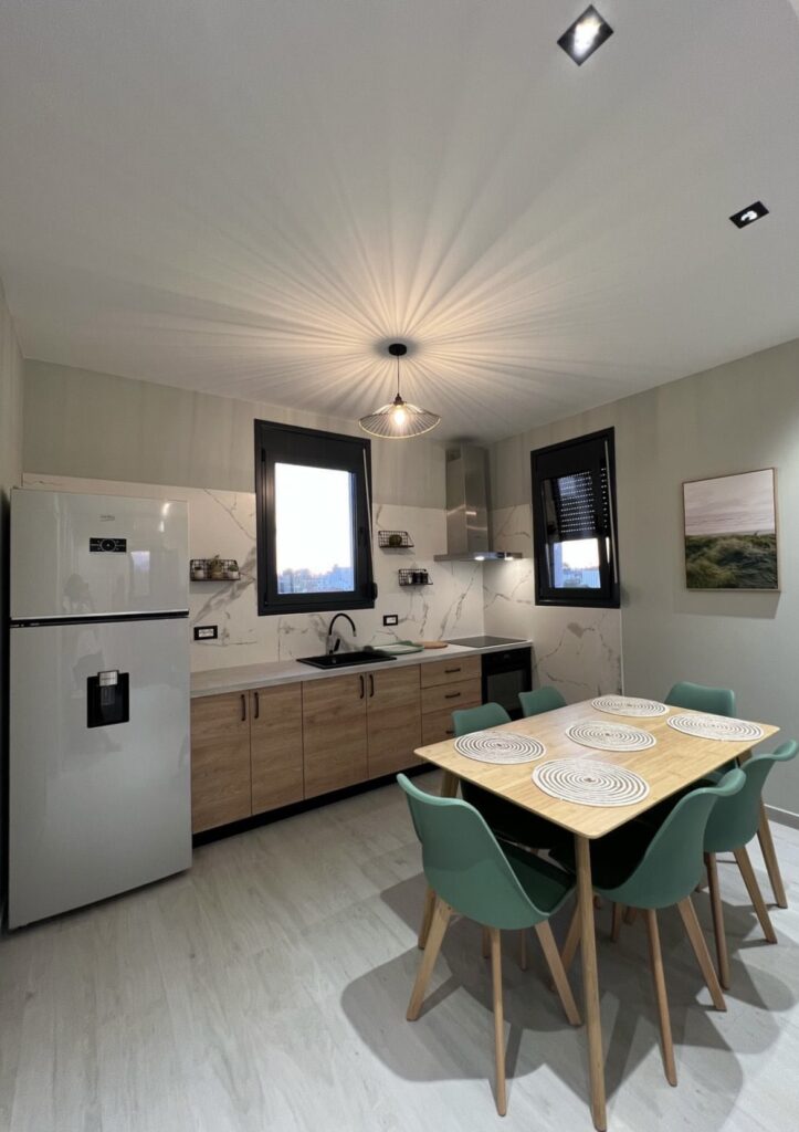 VILË PRIVATE 2-KATËSHE PËR SHITJE – HAMA