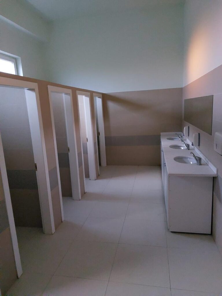 Kompleks Industrial–Administrativ