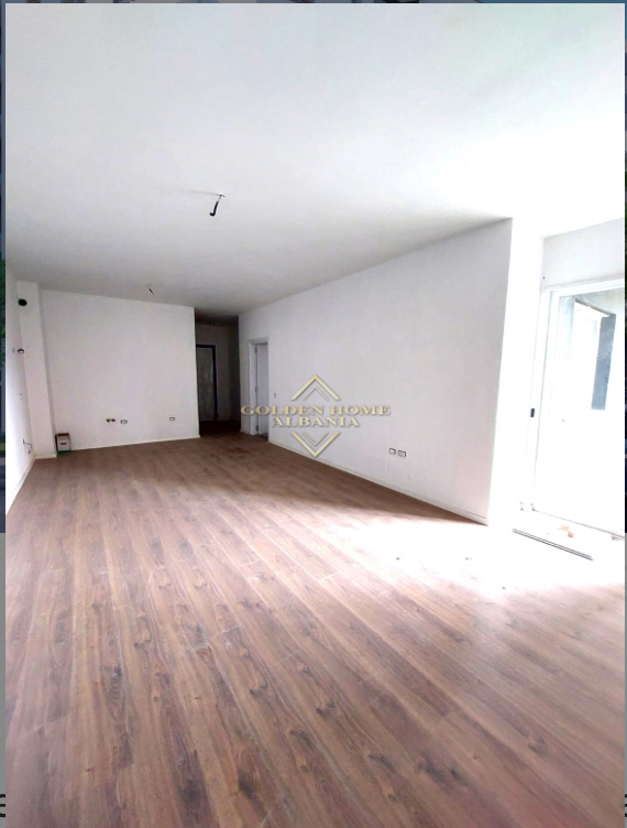 Apartament 2+1+2 për shitje